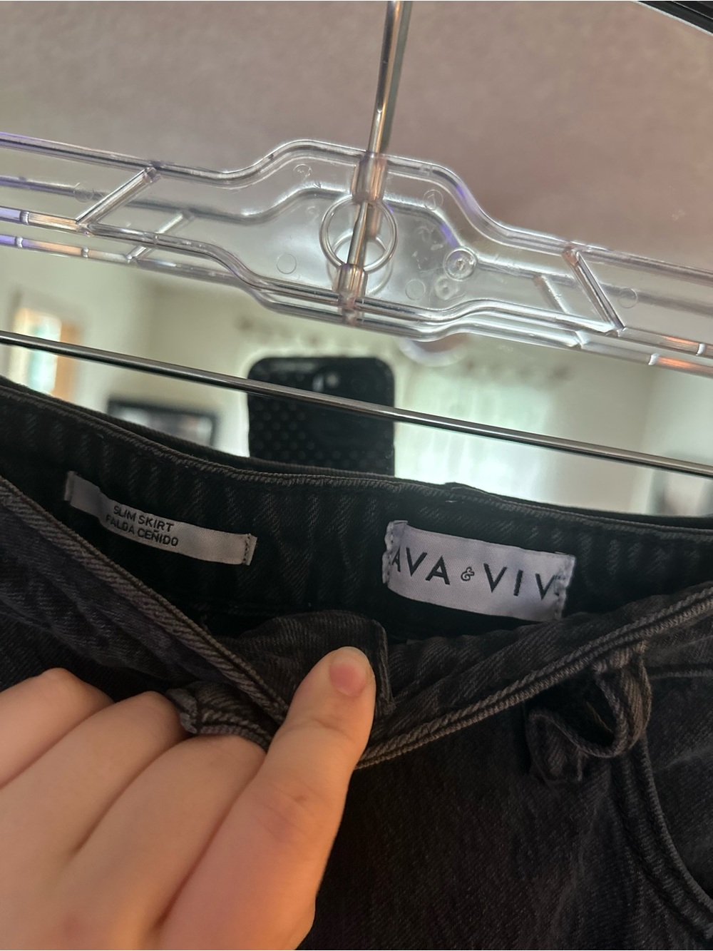 Ava & Viv Black Relaxed Cargo Denim Skirt - Picture 2 of 2